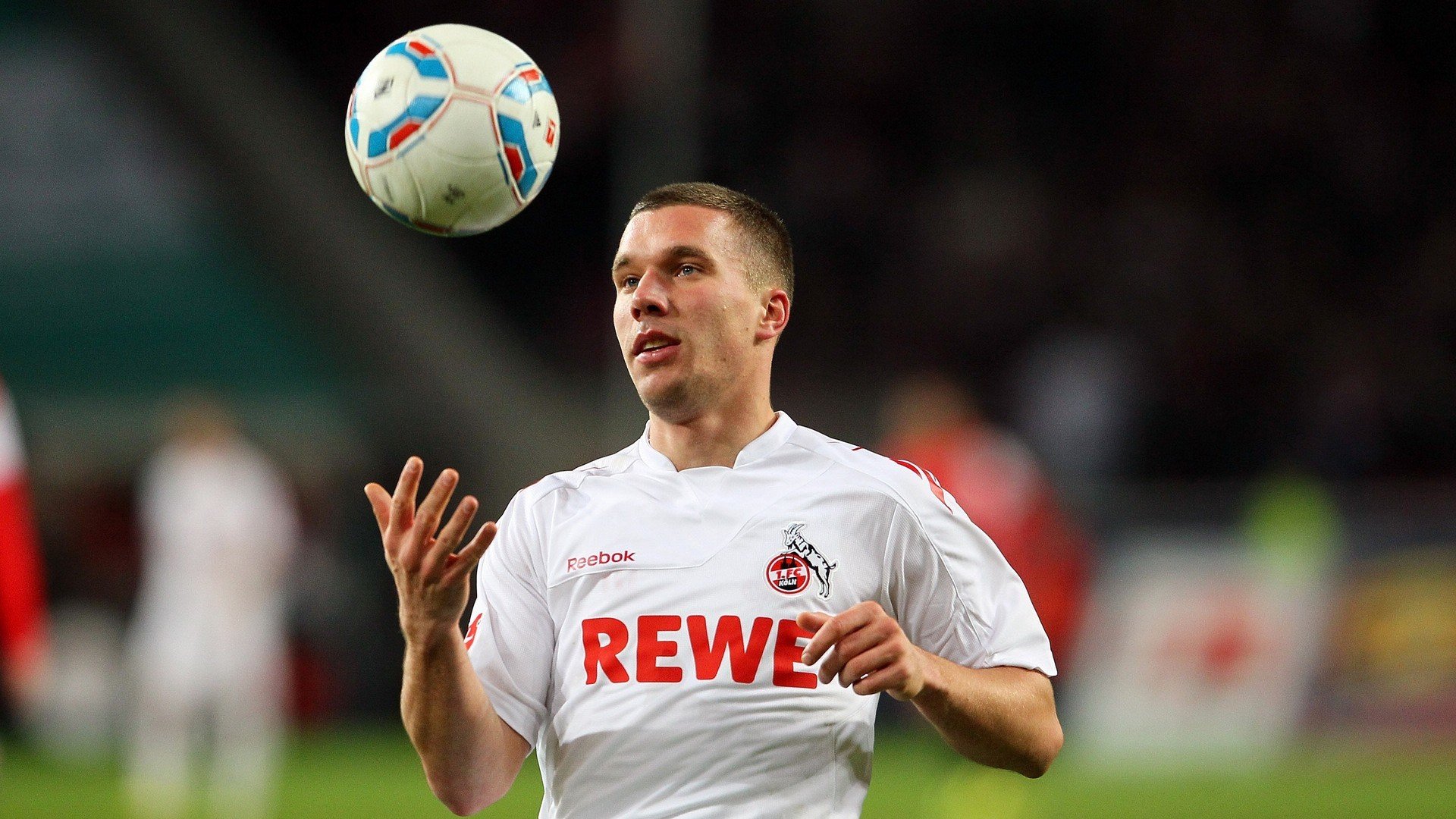 非凡体育：体育心理成为竞技胜负关键，运动员如何在高压下突破自我？